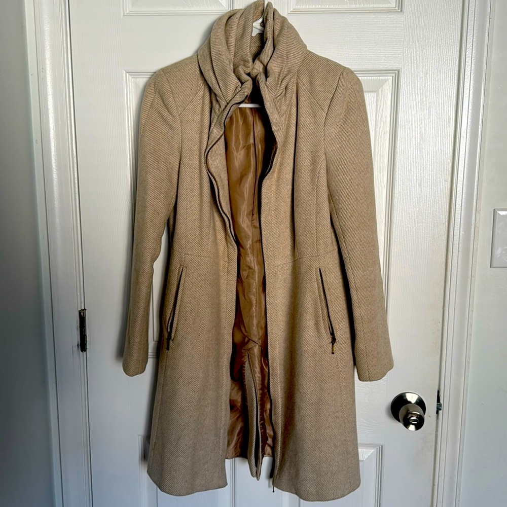 Zara coat great condition - like new